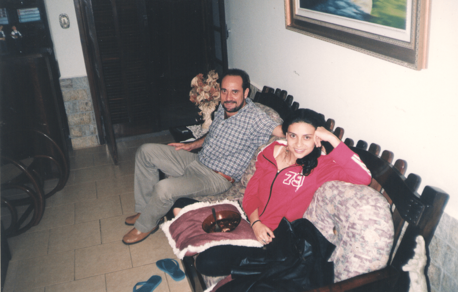 eu não sabia que doía tanto uma mesa no&nbsp;canto